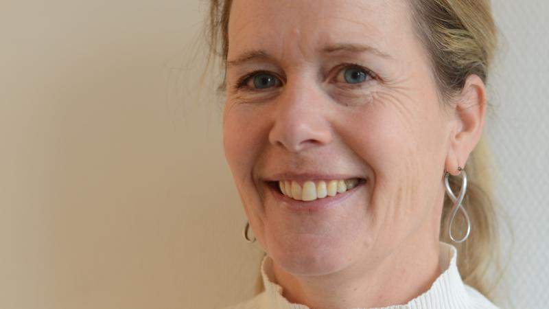 Anneke Knippen expert Kentalis Woman smiling teacher Kentalis